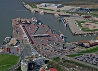 Bild 0 von Norddeich nicht nur Fähr-, sondern auch wichtiger Offshore-Hafen