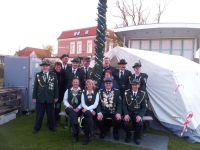 Bild 0 von Schützenverein bewachte in diesem Jahr den Maibaum der Insel