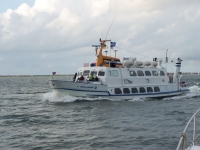 Bild 0 von Ausflugsschiff 