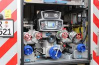 Bild 7 von Juister Feuerwehr nahm in neues Zugpferd in Betrieb