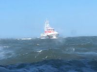 Bild 2 von Segler vor Juist in letzter Minute aus Seenot gerettet
