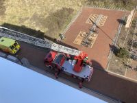 Bild 0 von Drehleiter der Feuerwehr musste Rettungsdienst wieder unterstützen