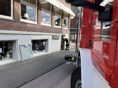 Bild 0 von Feuerwehr hatte rauchigen Einsatz im Ortskern