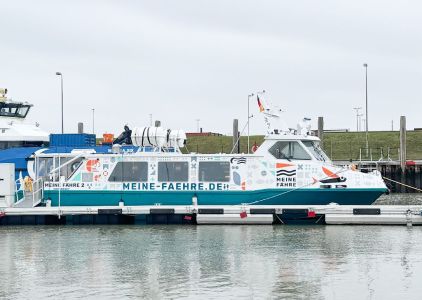 Bild 0 von  Neue Norderneyfähre „Meine Fähre 2“ hat Linienverkehr aufgenommen 