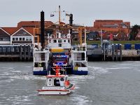 Bild 6 von Hilfeleistungslöschfahrzeug der Feuerwehr eingetroffen