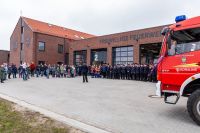Bild 2 von Neues Fahrzeug der Feuerwehr Juist in Dienst gestellt